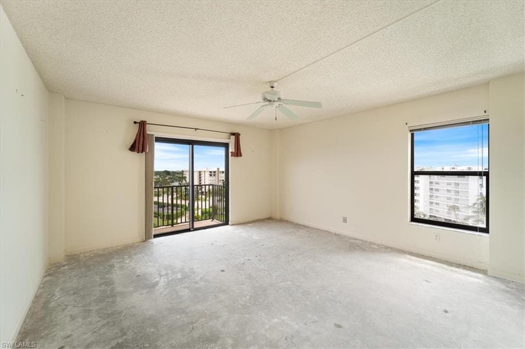 2171 Gulf Shore Blvd N 701, Naples, FL 34102-17