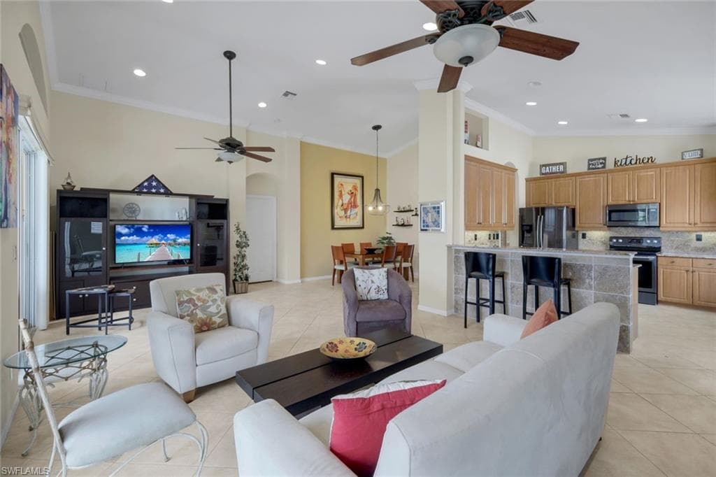 9337 Sun River Way, Estero, FL 33928-6