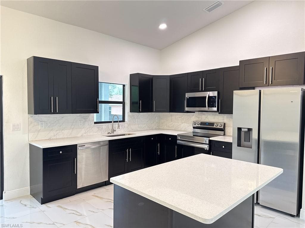 431 Pinafore Ave, Lehigh Acres, FL 33974-10
