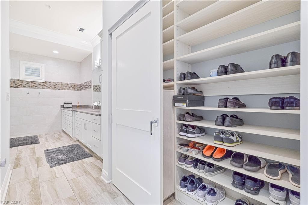 21490 Strada Nuova Cir 306, Estero, FL 33928-26