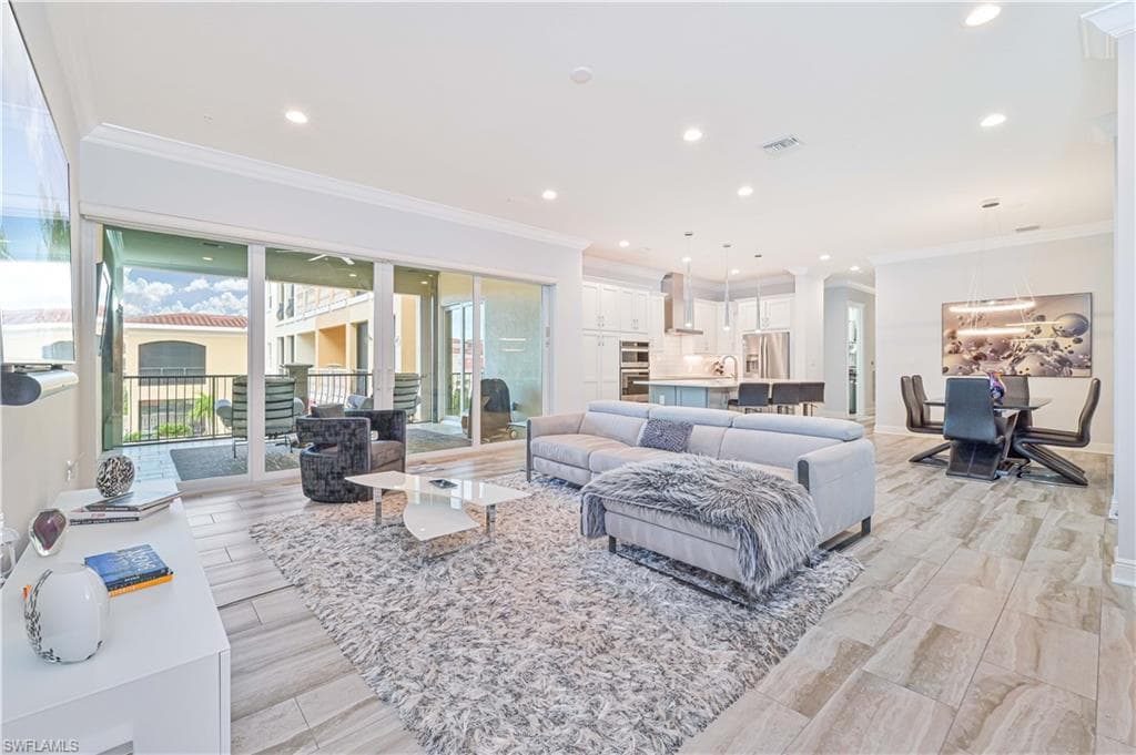 21490 Strada Nuova Cir 306, Estero, FL 33928-35
