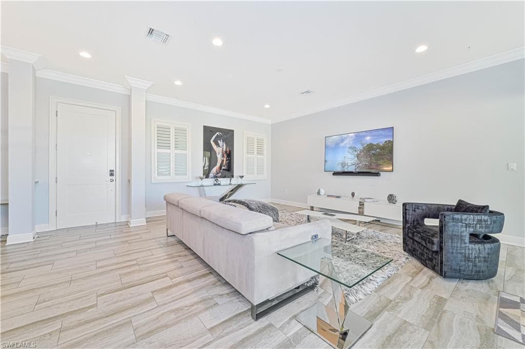 21490 Strada Nuova Cir 306, Estero, FL 33928-38