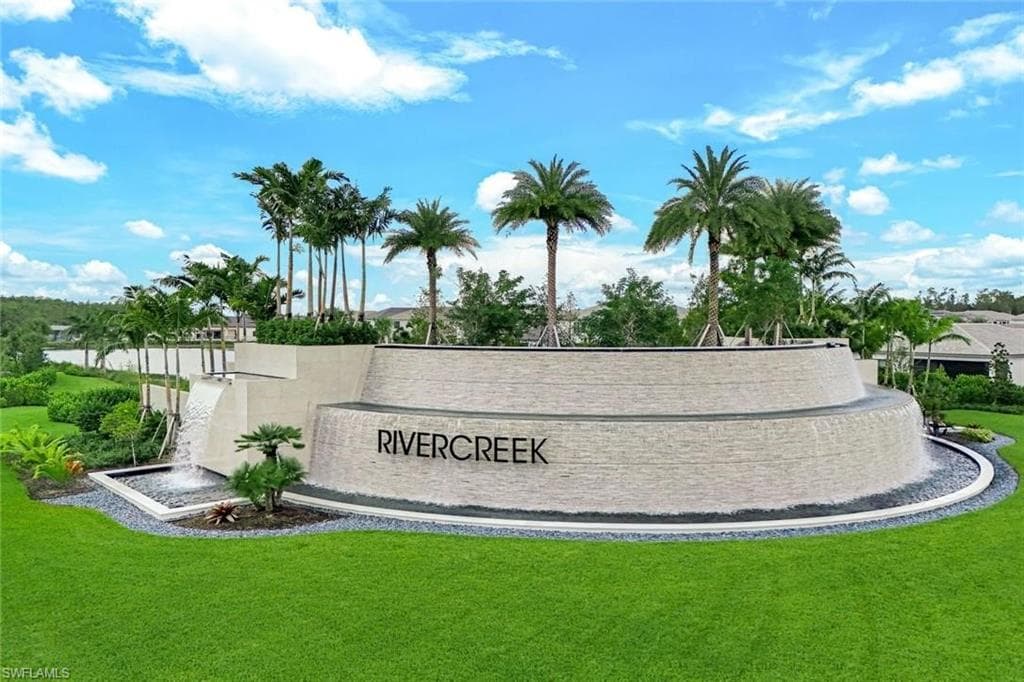 20703 Fair Oak Ln, Estero, FL 33928-7
