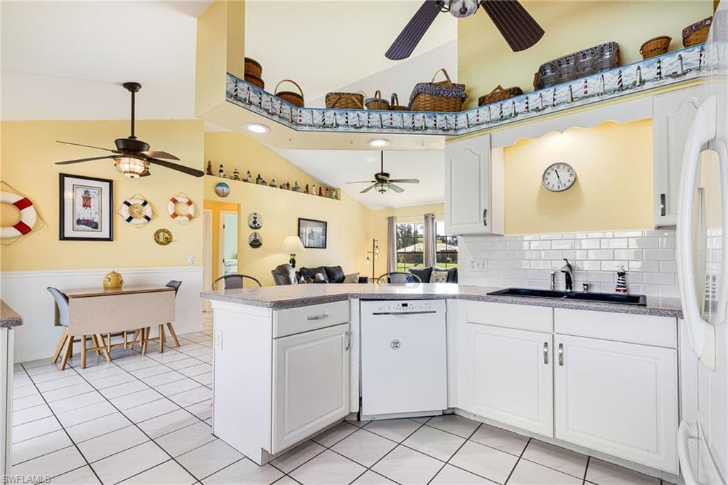 8241 Albatross Rd, Fort Myers, FL 33967-10