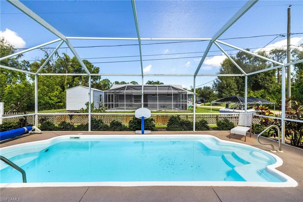 8241 Albatross Rd, Fort Myers, FL 33967-3