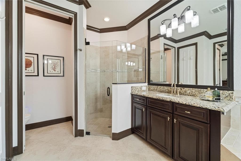 12712 Kinross Ln, Naples, FL 34120-24