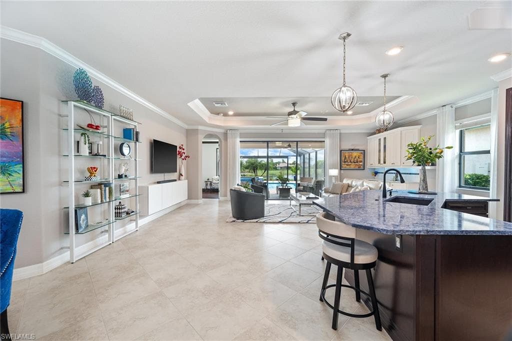 12712 Kinross Ln, Naples, FL 34120-8