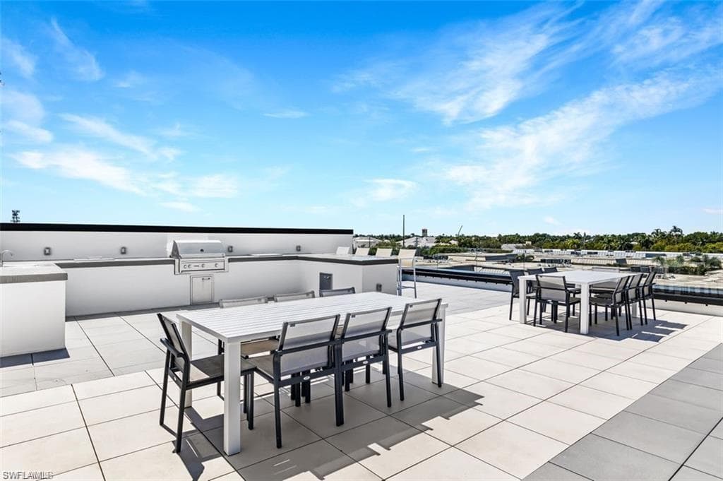 850 Central Ave 209, Naples, FL 34102-33