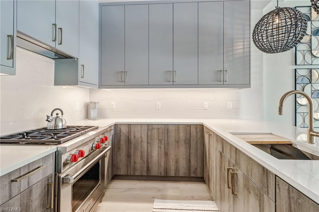 850 Central Ave 209, Naples, FL 34102-4