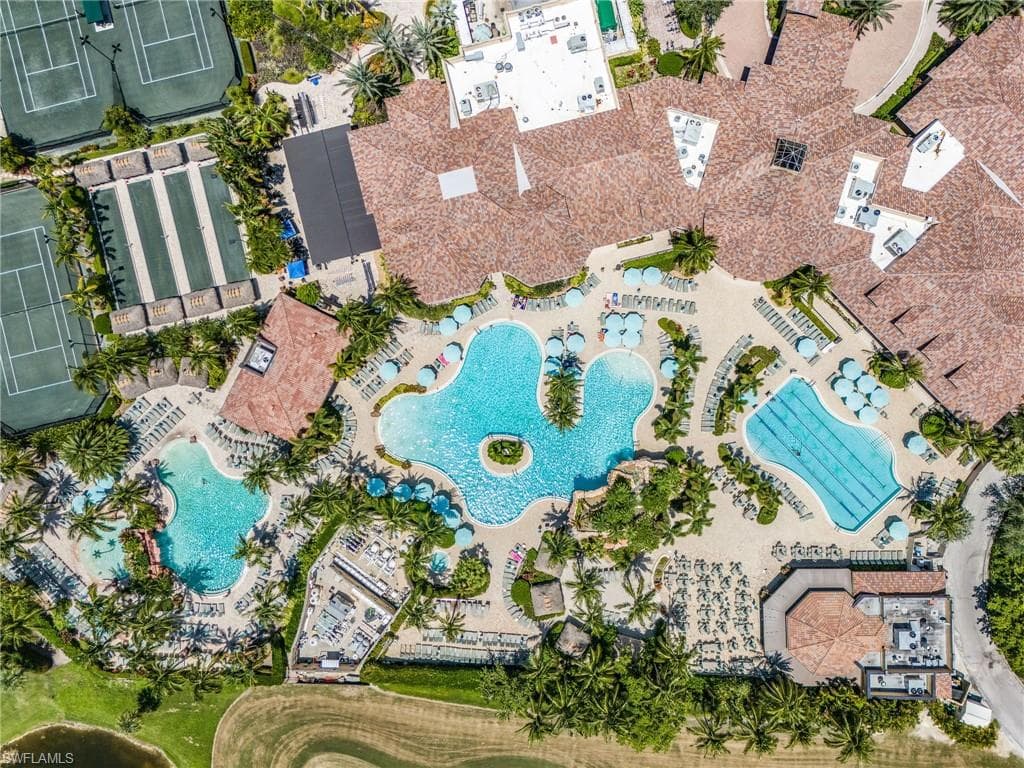 9113 Michael Cir 7, Naples, FL 34113-34