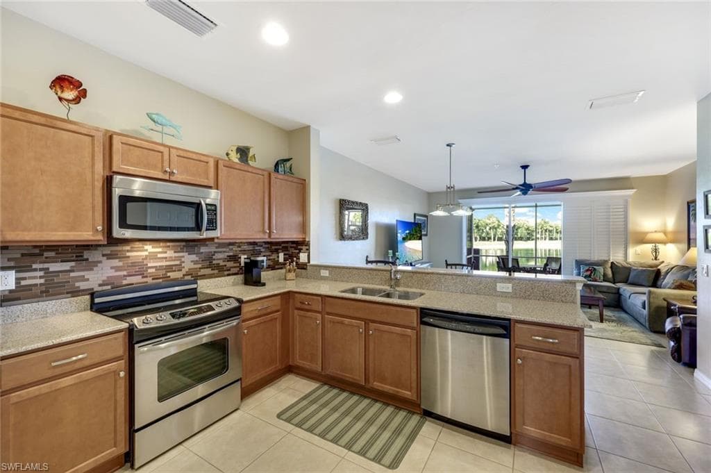 16085 Ravina Way 39, Naples, FL 34110-6