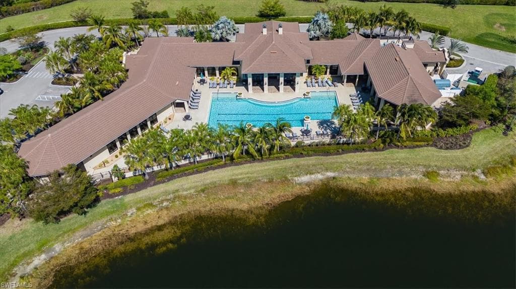 2352 Anguilla Dr 202, Naples, FL 34120-22