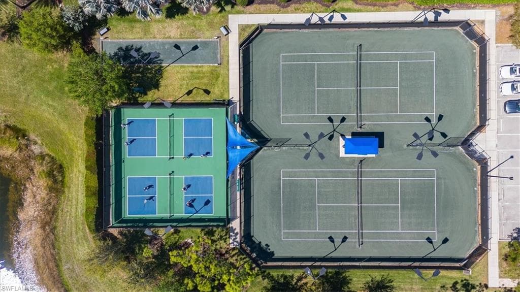 2352 Anguilla Dr 202, Naples, FL 34120-23