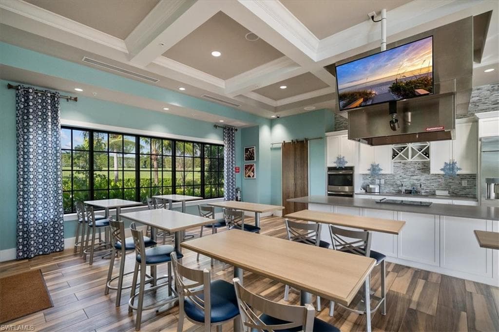 2352 Anguilla Dr 202, Naples, FL 34120-27