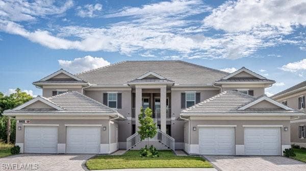 280 Indies Dr E 101,102,201,202, Naples, FL 34114-2