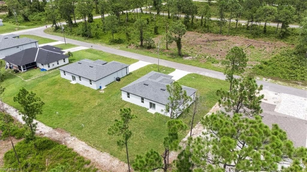 1110 Garibaldi St E, Lehigh Acres, FL 33974-9