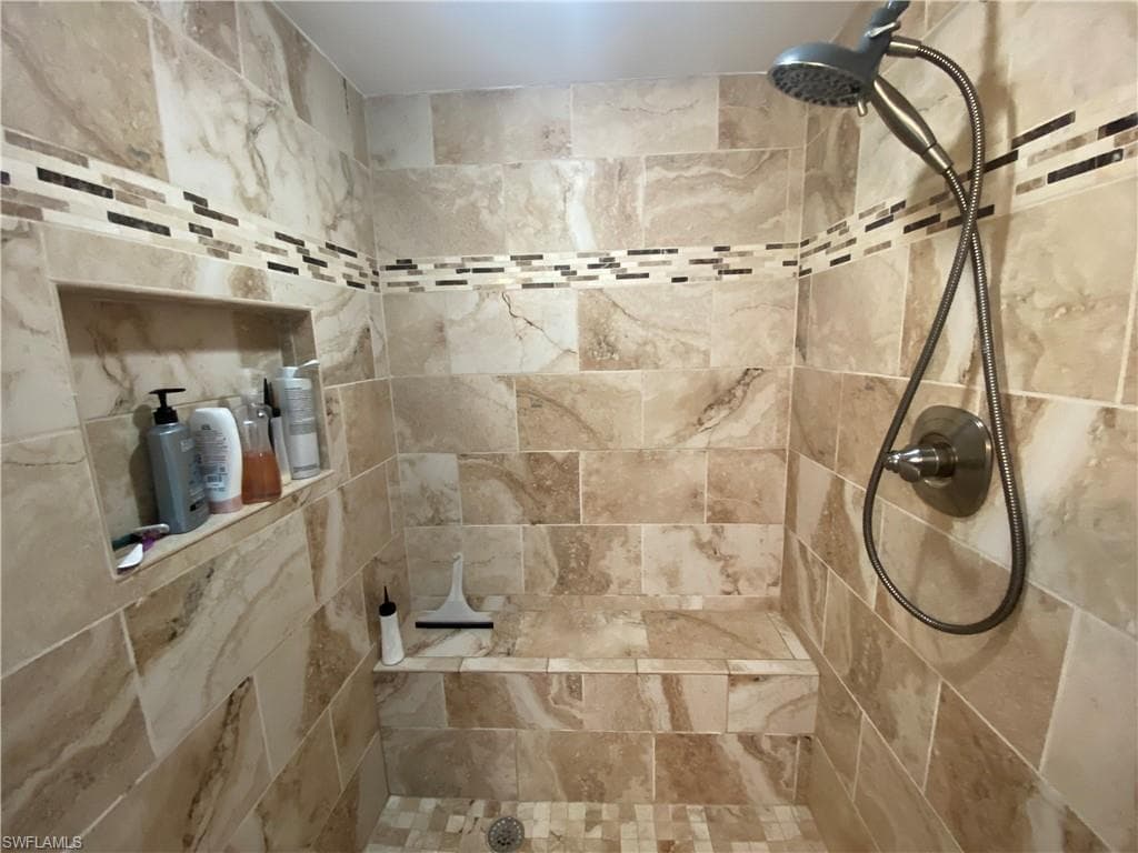 2029 Clarke Ave, Fort Myers, FL 33905-18