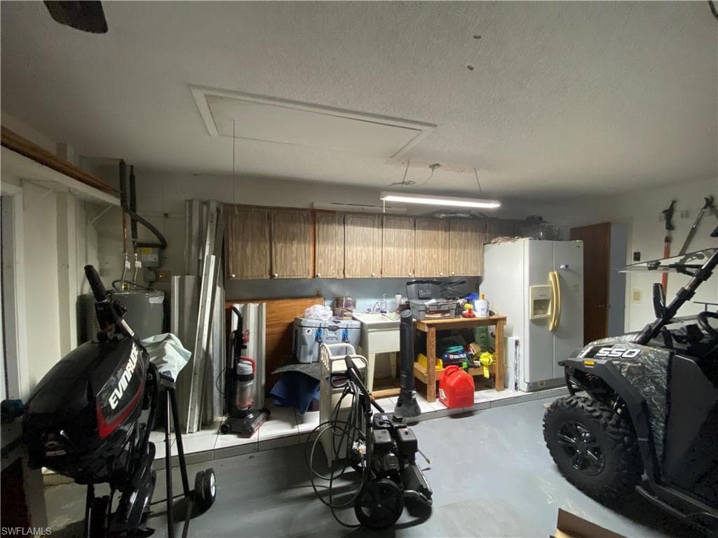 2029 Clarke Ave, Fort Myers, FL 33905-37