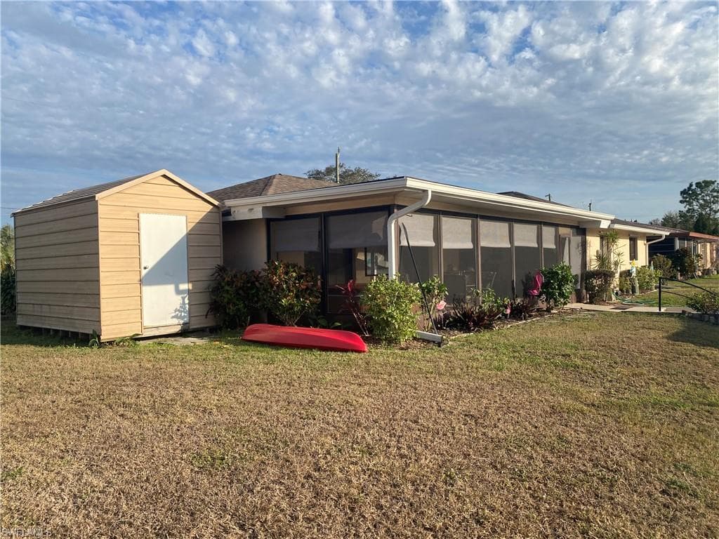 2029 Clarke Ave, Fort Myers, FL 33905-40