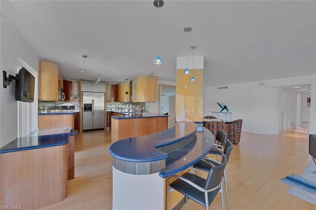 107 Clubhouse Dr 258, Naples, FL 34105-11