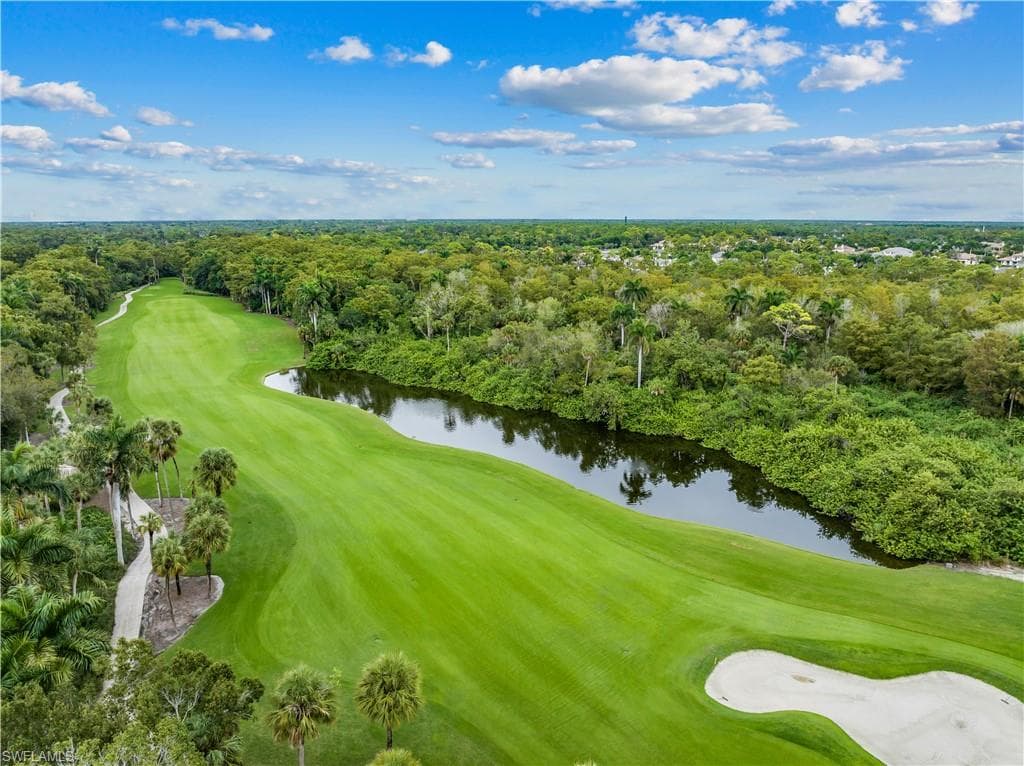 107 Clubhouse Dr 258, Naples, FL 34105-25