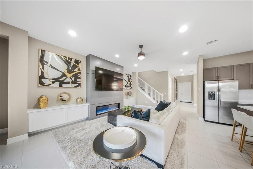 4036 Nova Ln, Naples, FL 34119-17