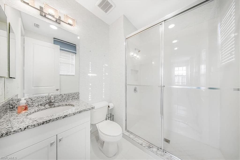 4036 Nova Ln, Naples, FL 34119-36