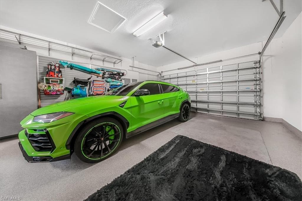 4036 Nova Ln, Naples, FL 34119-39