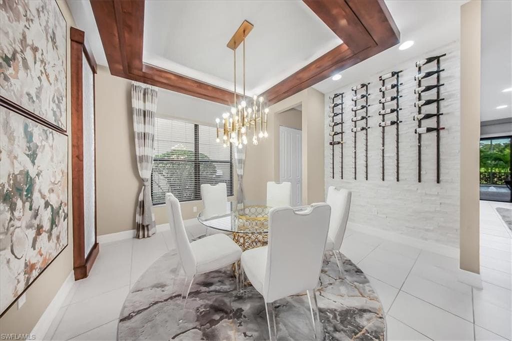 4036 Nova Ln, Naples, FL 34119-4