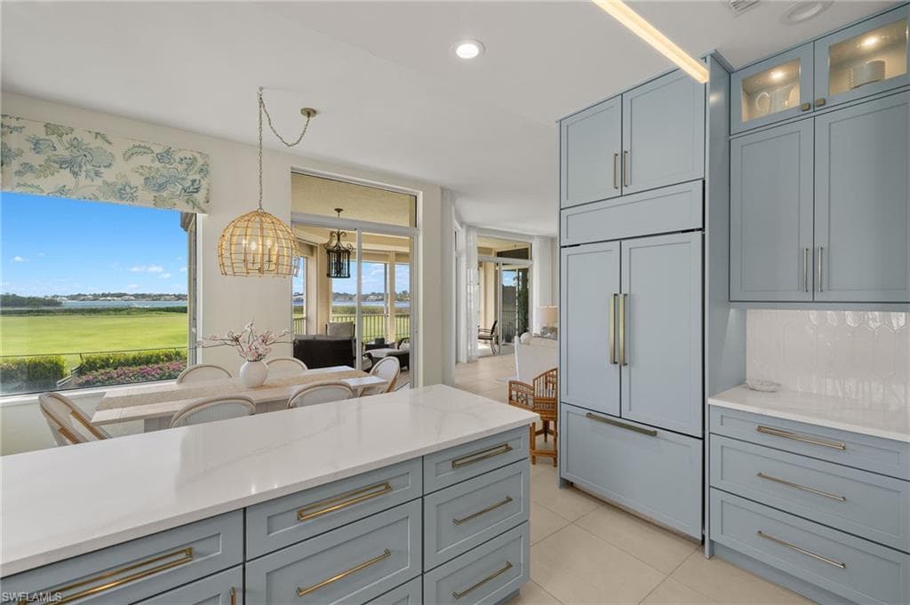 1560 Star Point Ln 3-301, Naples, FL 34112-18