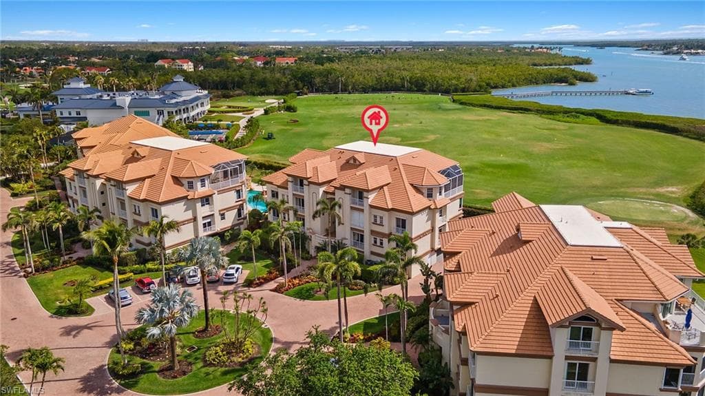 1560 Star Point Ln 3-301, Naples, FL 34112-33