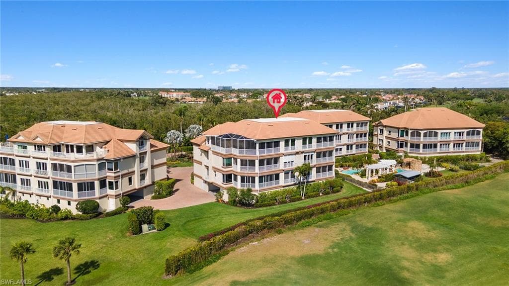 1560 Star Point Ln 3-301, Naples, FL 34112-35