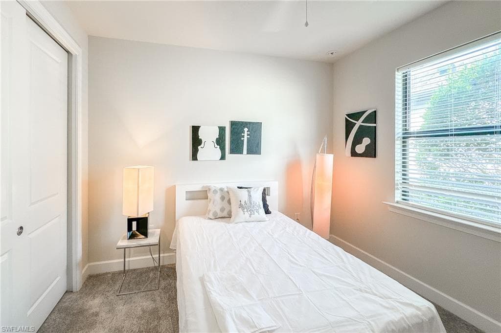 2244 Yellowfin Cir, Naples, FL 34114-29