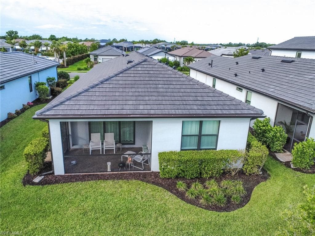 2244 Yellowfin Cir, Naples, FL 34114-3