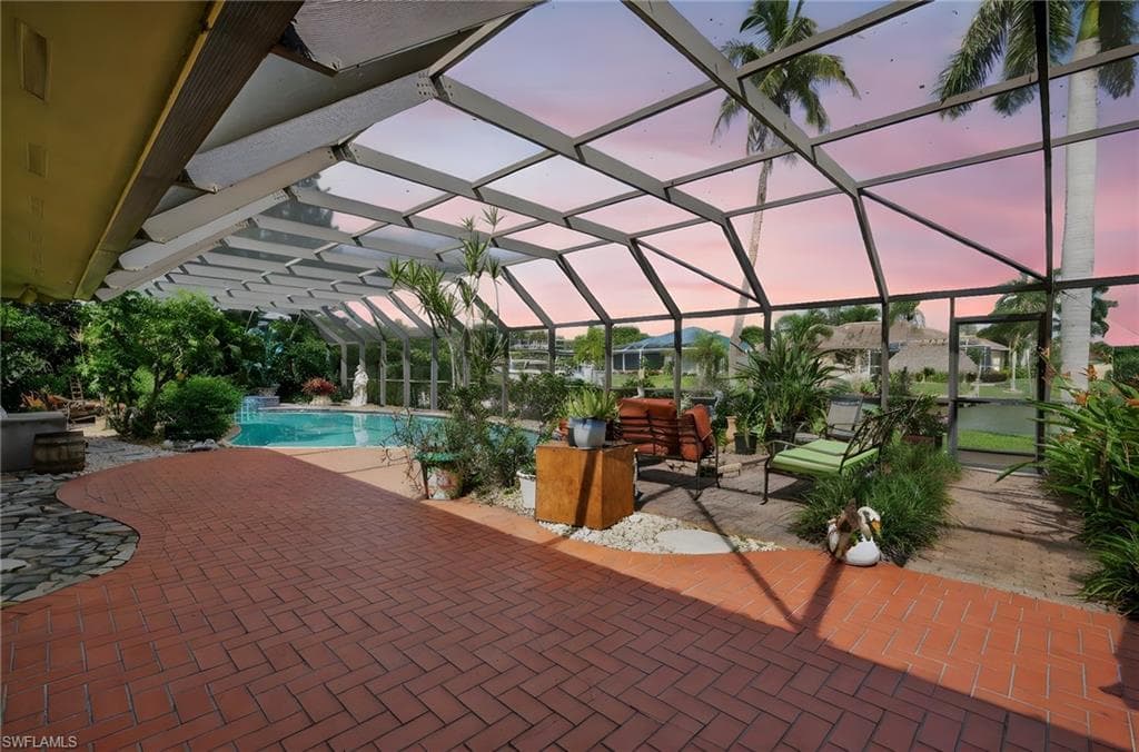 931 Scott Dr, Marco Island, FL 34145-34