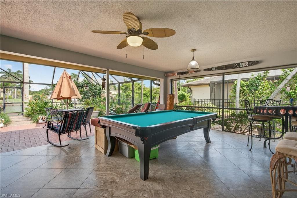 931 Scott Dr, Marco Island, FL 34145-36