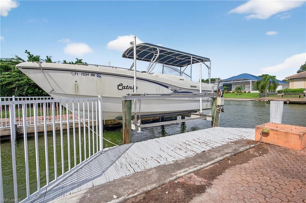 931 Scott Dr, Marco Island, FL 34145-42