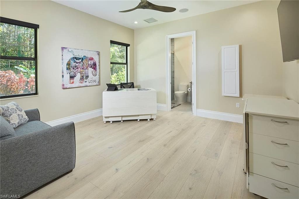 5301 Tamarind Ridge Dr, Naples, FL 34119-34