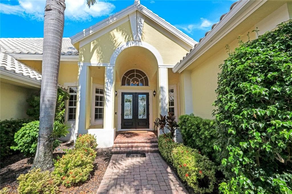 4200 Sanctuary Way, Bonita Springs, FL 34134-9