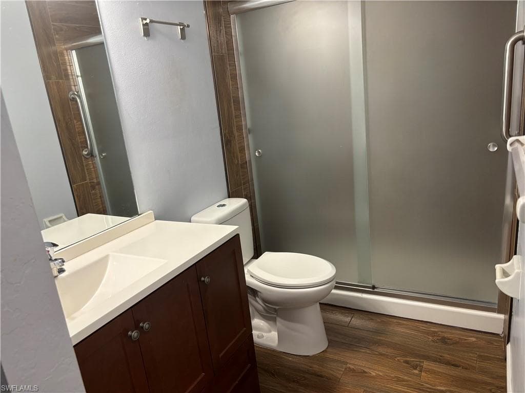 9303 Lennex Ln, Fort Myers, FL 33919-14