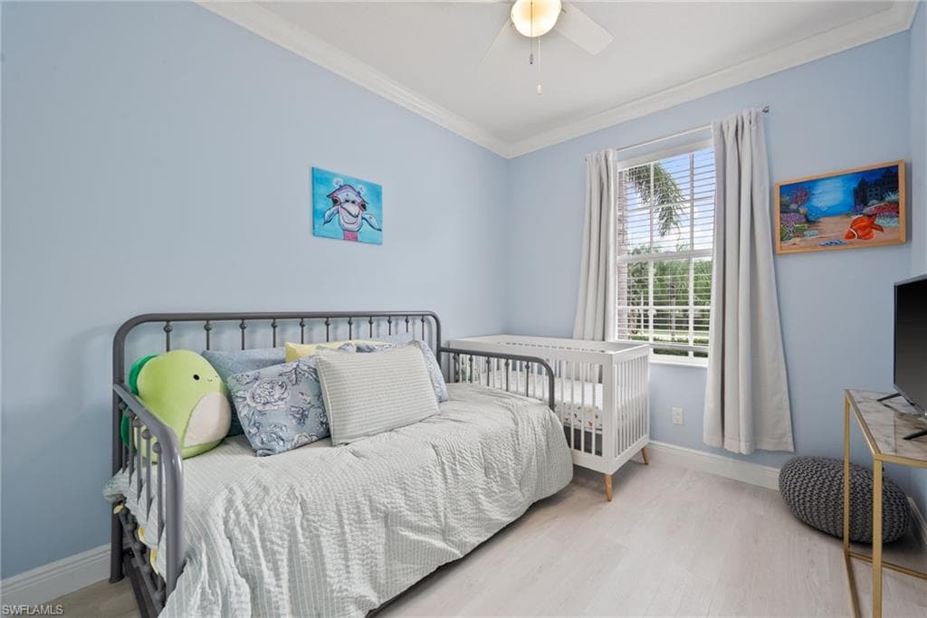 5453 Cove Cir 103, Naples, FL 34119-19