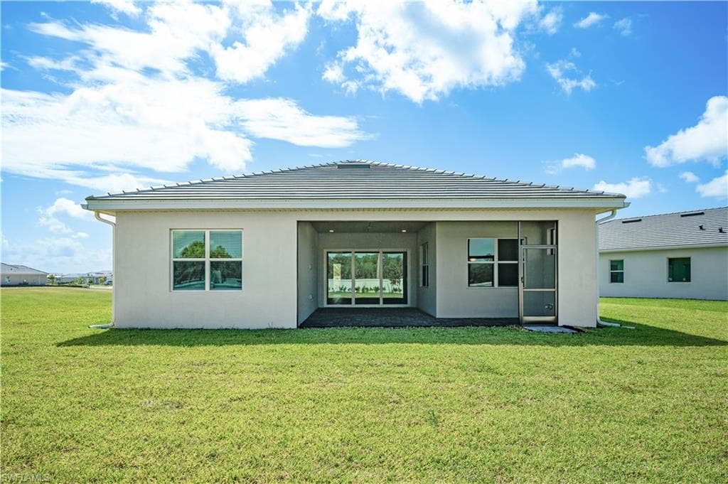 9037 Wisteria Way, Naples, FL 34114-10