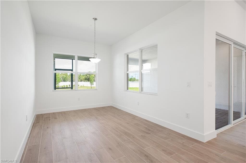 9037 Wisteria Way, Naples, FL 34114-13