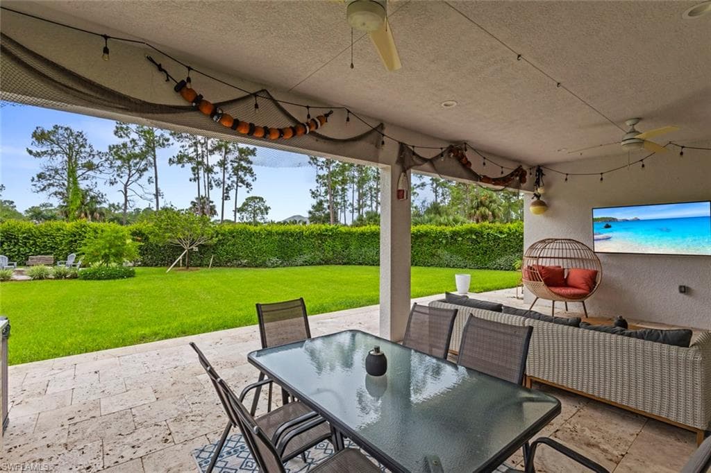 3028 Woodstock Ave, Naples, FL 34120-19