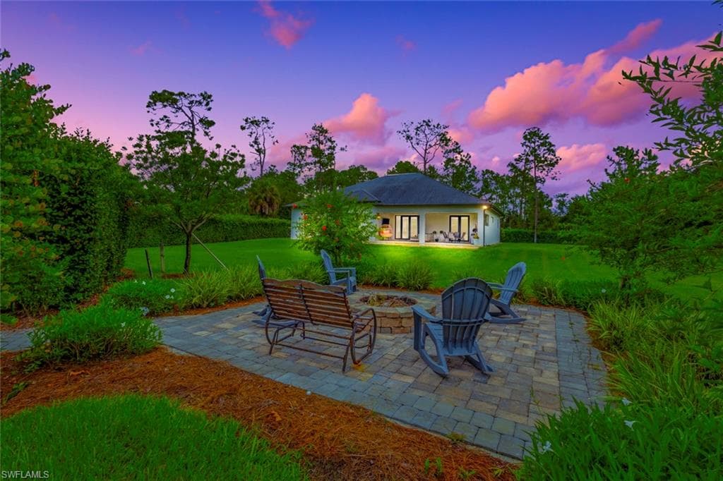 3028 Woodstock Ave, Naples, FL 34120-31