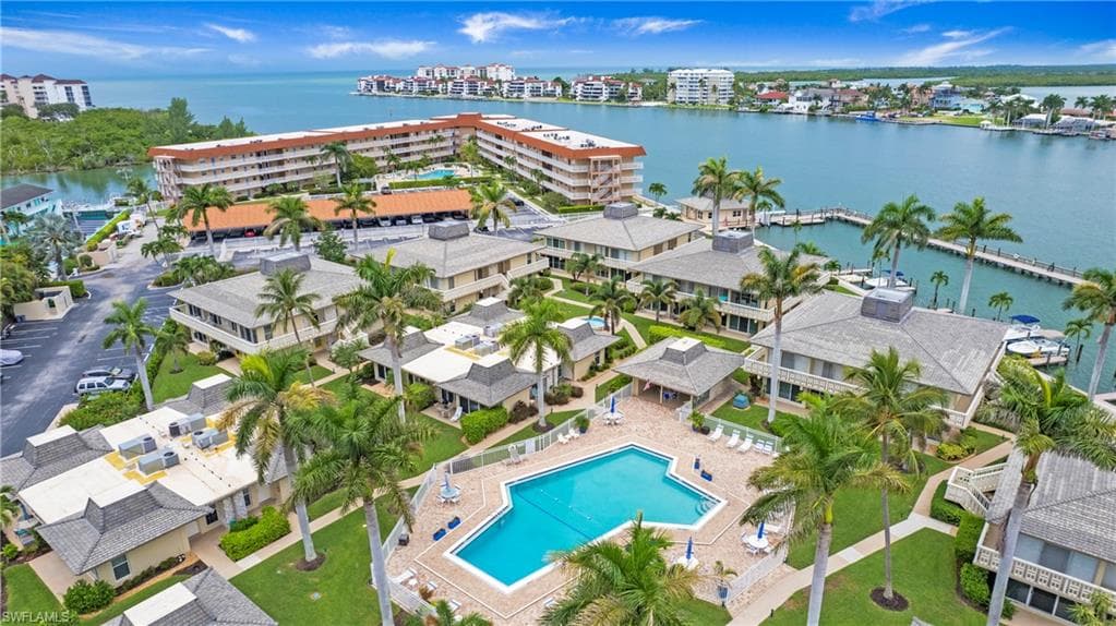 1215 Edington Pl L5, Marco Island, FL 34145-36