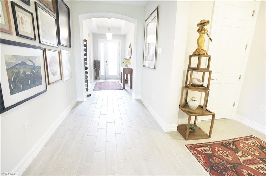 18698 Royal Hammock Blvd, Naples, FL 34114-4