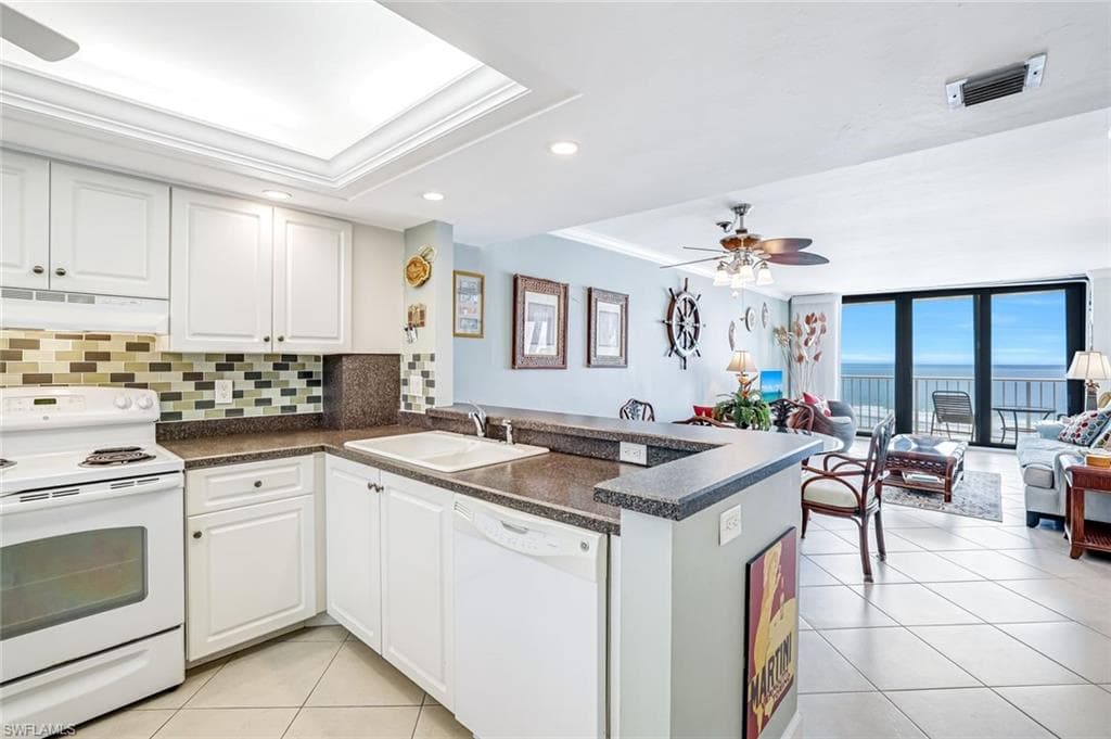 260 Seaview Ct 1805, Marco Island, FL 34145-8
