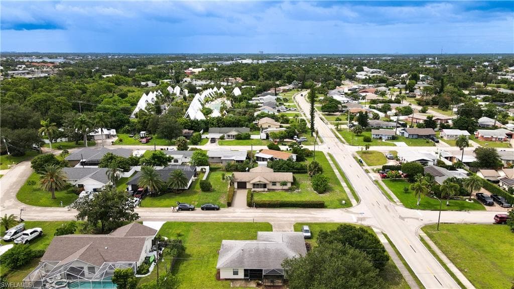 7233 Coolidge Rd, Fort Myers, FL 33967-37
