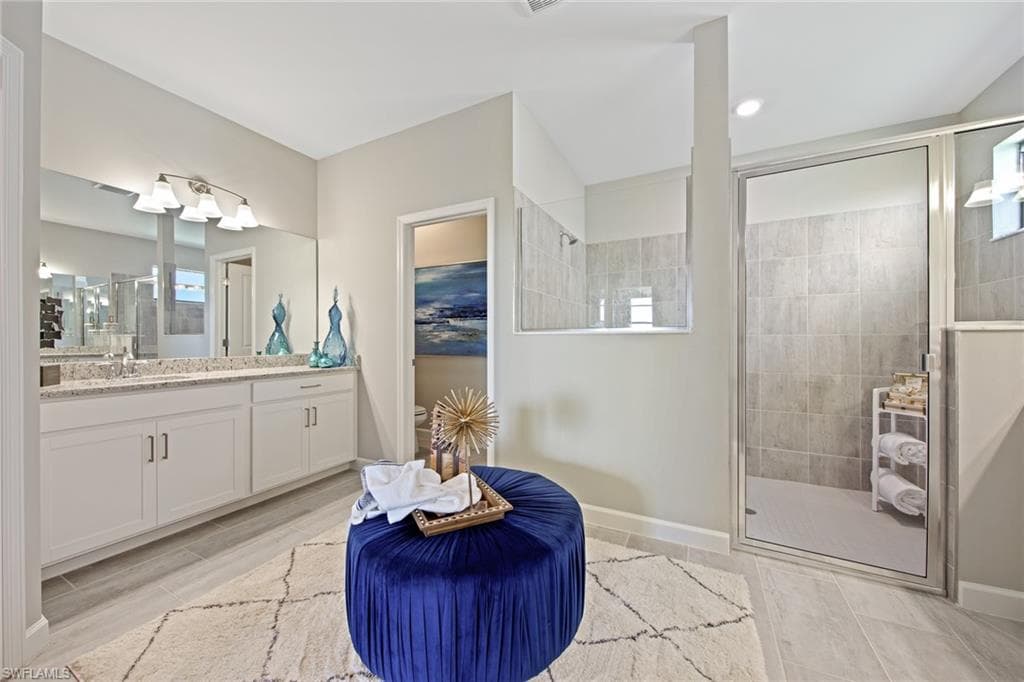 17605 Saddleback Loop, North Fort Myers, FL 33917-18